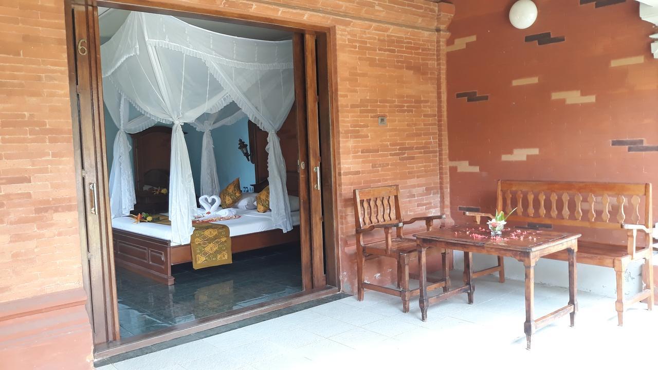 Bagus Beach Resort Lovina 布莱伦 外观 照片