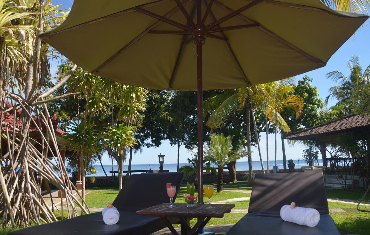 Bagus Beach Resort Lovina 布莱伦 外观 照片