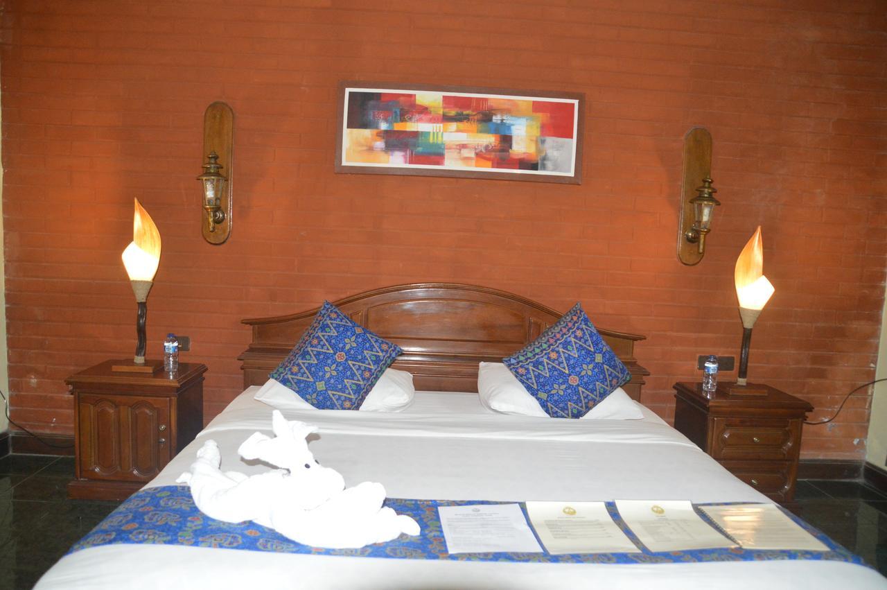 Bagus Beach Resort Lovina 布莱伦 外观 照片
