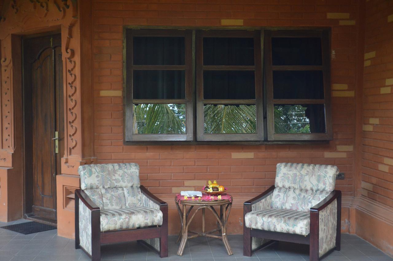 Bagus Beach Resort Lovina 布莱伦 外观 照片