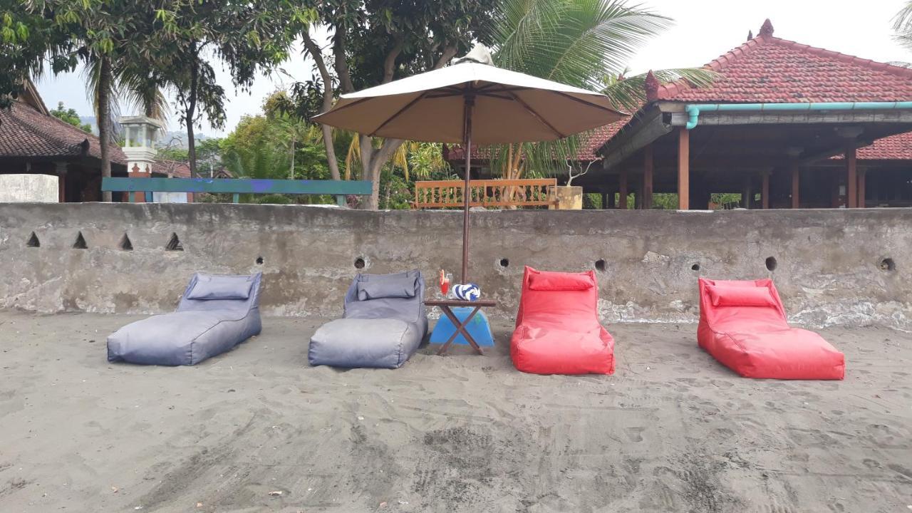 Bagus Beach Resort Lovina 布莱伦 外观 照片