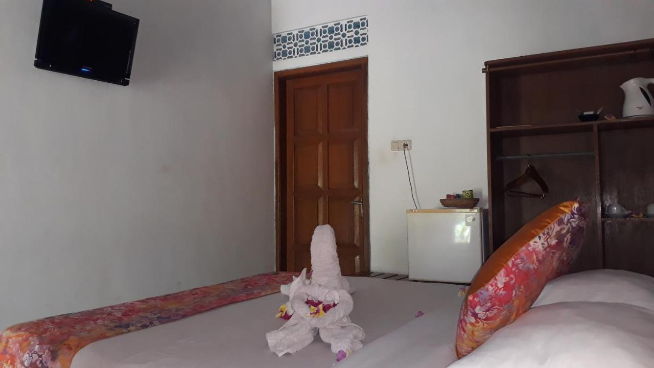 Bagus Beach Resort Lovina 布莱伦 外观 照片